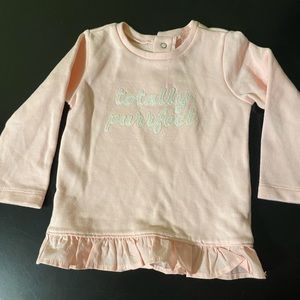 Carter’s sweater top size 18 months